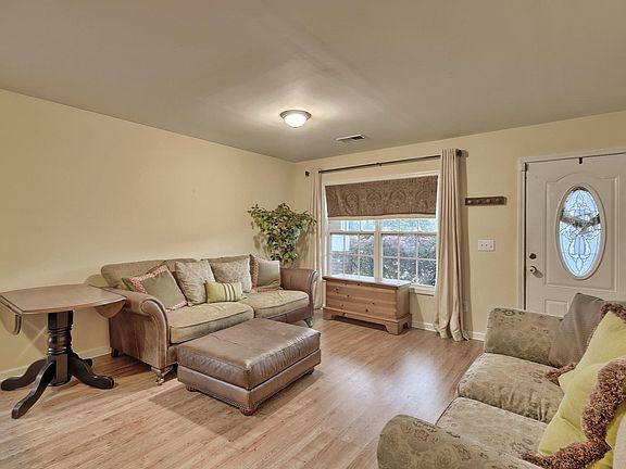 4th image of 145 Moores Creek Dr