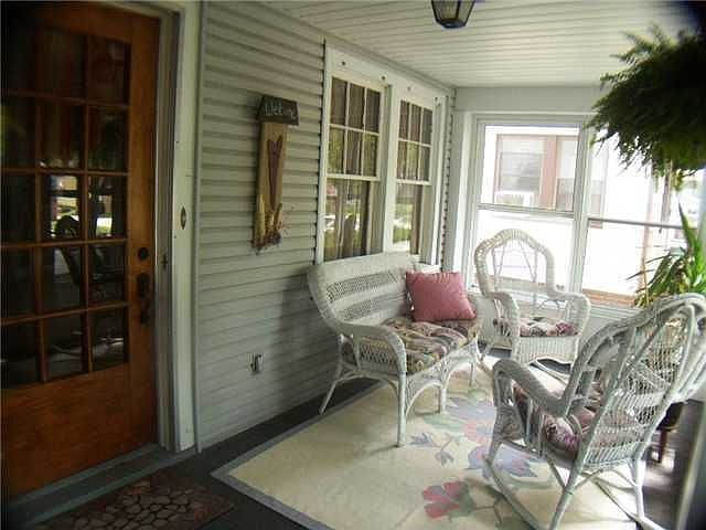 2nd image of 2310 Portsmouth Ave