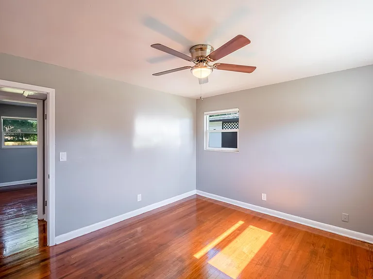 3351 Cesery Blvd — Photo 29