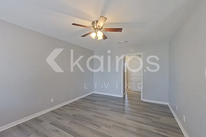3 bed, 2.0 bath, 1260 sqft, $1,775 — Photo 2