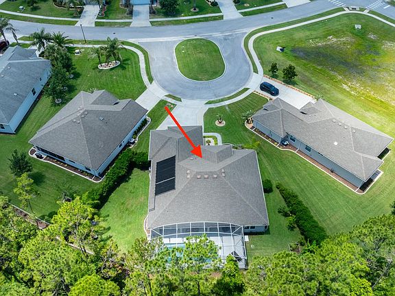 4th image of 729 Victory Ln