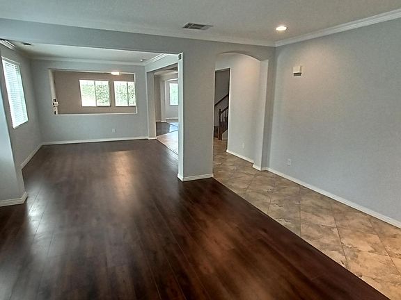 4th image of 6757 Havenhurst St