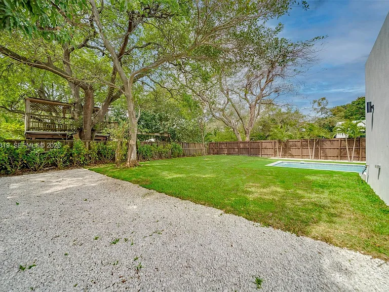 8990 N Miami Ave — Photo 61