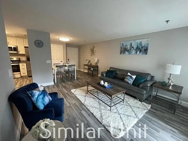 2 bed, 1.0 bath, 1050 sqft, $2,275 — Photo 4