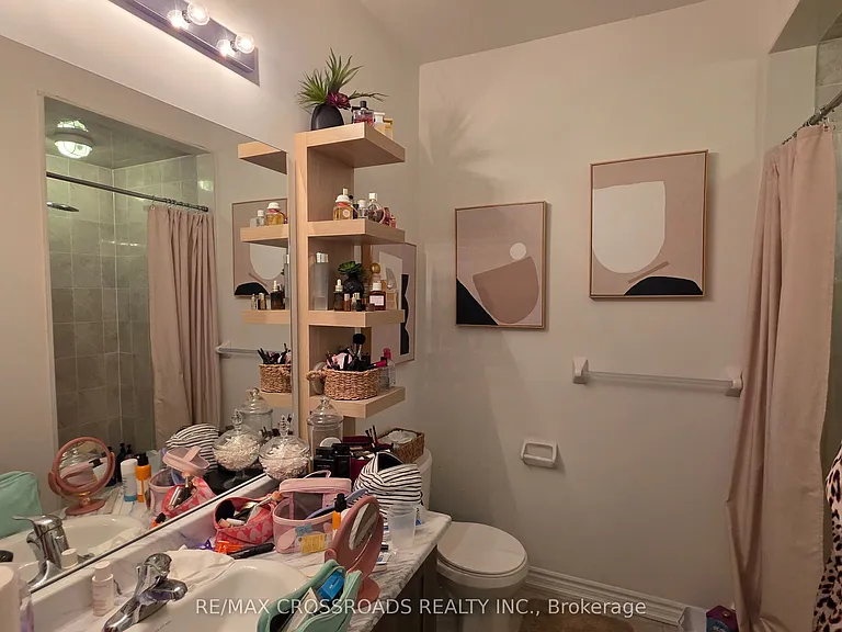 60 Puisaya Dr — Photo 31