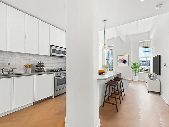 5th image of 184 Kent Ave APT B-407