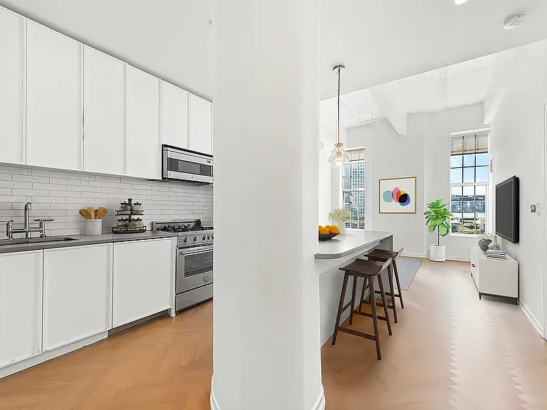 184 Kent Ave #B-407 — Photo 5