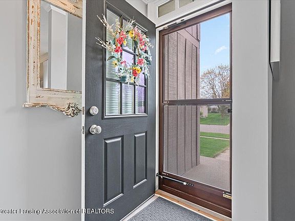 4th image of 230 Park Meadows Dr #15