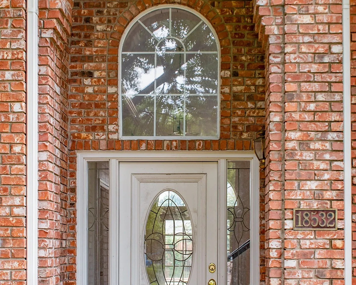 4 bed, 3.0 bath, 2658 sqft, $3,300 — Photo 3