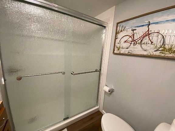 5th image of 732 Carefree St