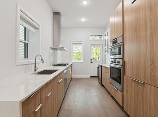 36 Park St FLOOR 2, Jersey City, NJ 07304