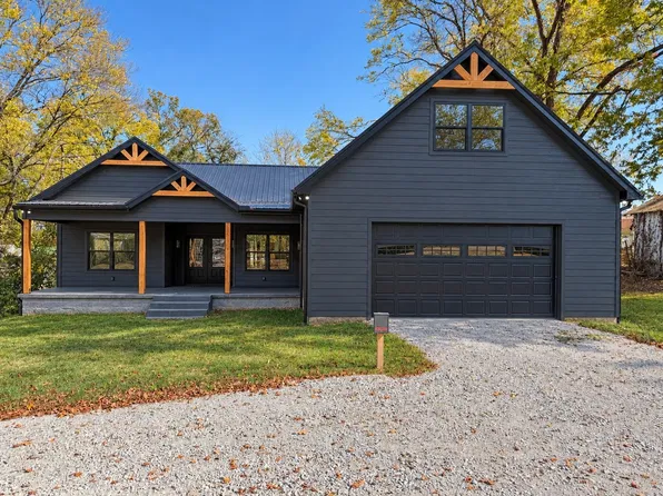 117 Nall Ave, Centerville, TN 37033