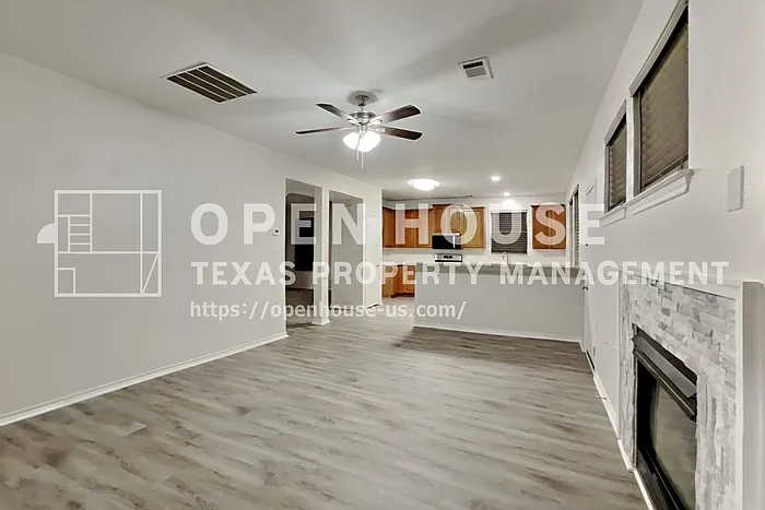 3203 W Kingsbrook Dr — Photo 4