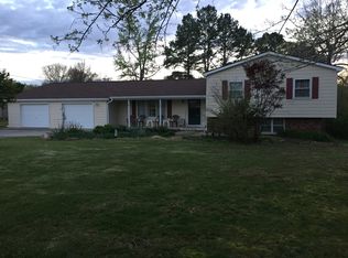 2200 Reed Station Pkwy, Carbondale, IL 62901