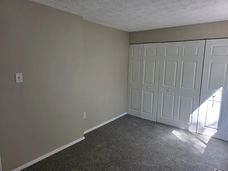 19136 Partridge Wood Dr — Photo 18