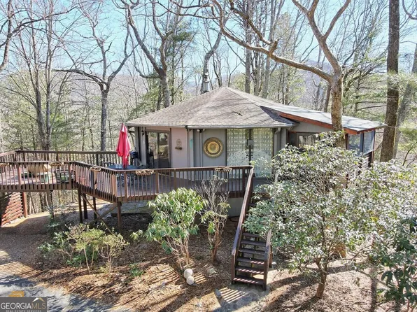 484 E Sugarbush Dr, Sky Valley, GA 30537