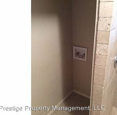 2nd image of 11339 N May Ave APT A