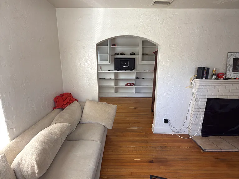 4480 40th St N #11 — Photo 8