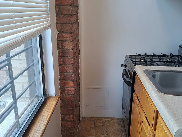 216 W 100th St #918 — Photo 14