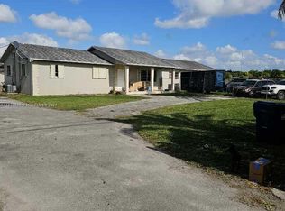 19685 SW 185th Ct, Miami, FL 33187