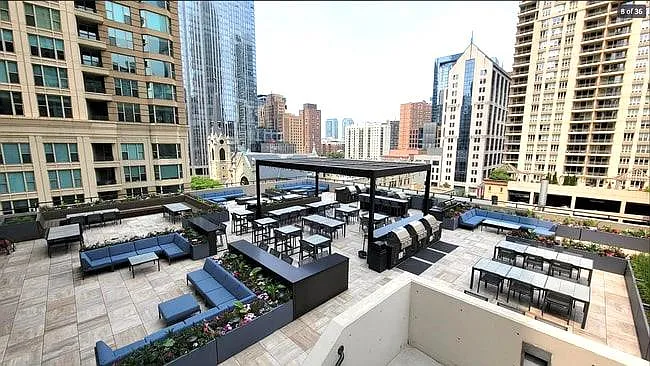 30 E Huron St #2106 — Photo 4