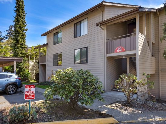 15175 Sunwood Boulevard #DD21, Tukwila, WA 98188