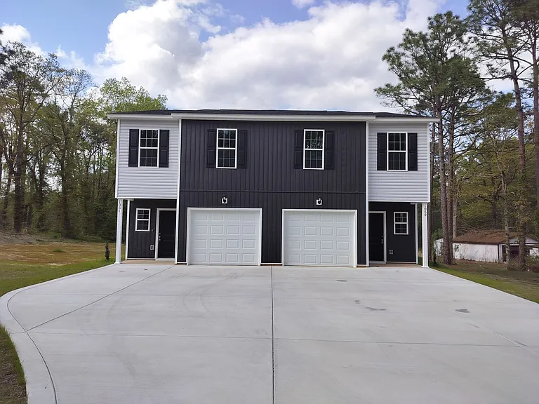 1051 McKay Dr — Photo 5