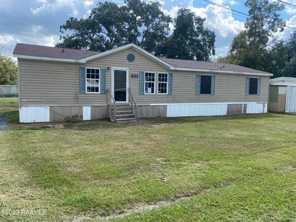 1025 Robert Ln, Breaux Bridge, LA 70517