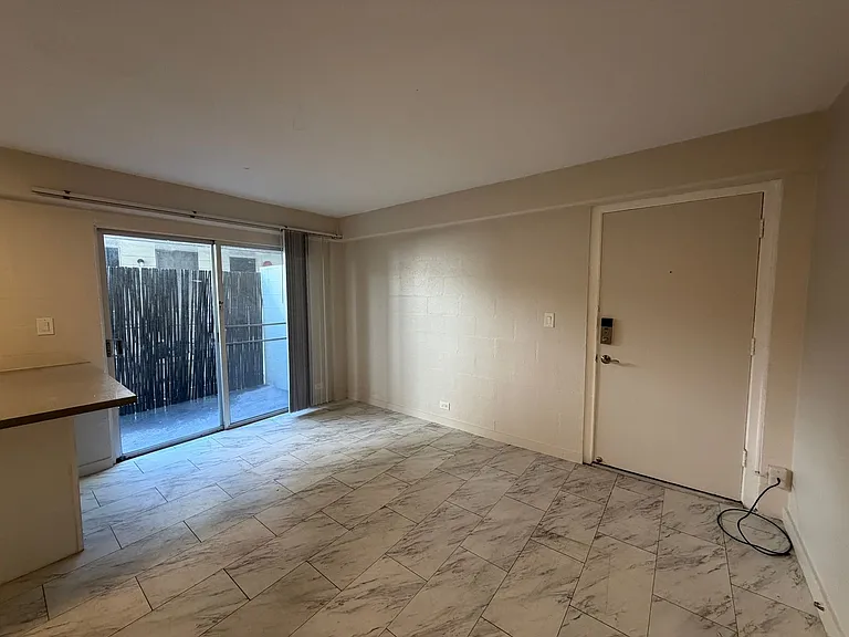 438 Kuamoo St — Photo 10