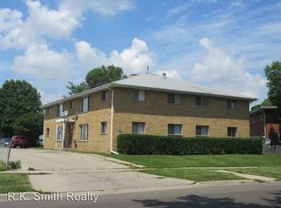 1633 Randolph Rd APT 8, Janesville, WI 53545