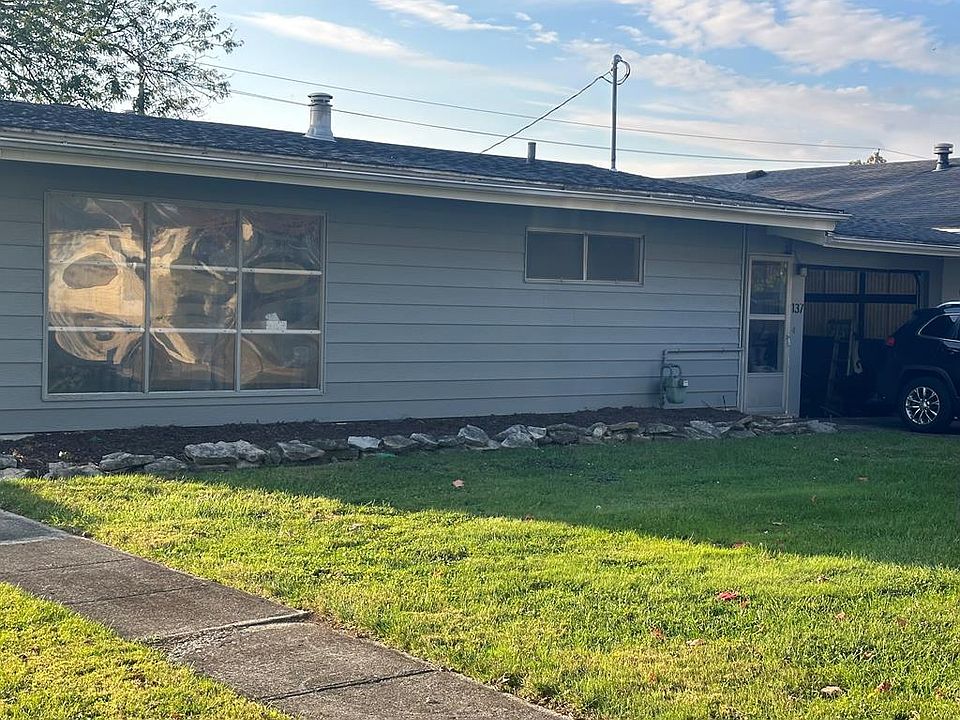 1st image of 137 Wayne Ave
