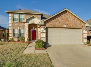 304 Amethyst Dr, Fort Worth, TX 76131