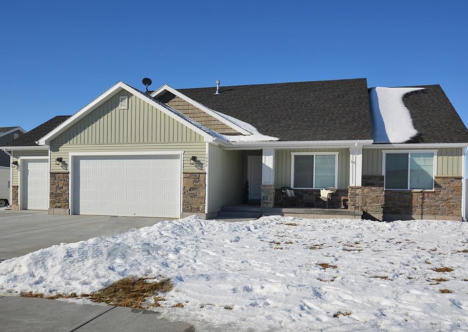 1st image of 3055 N Lucina Ave