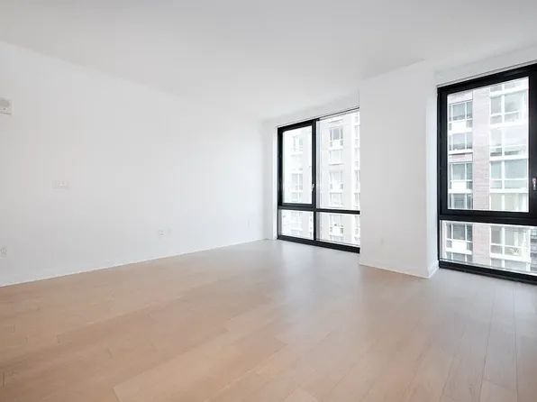 21 S End Ave, New York, NY