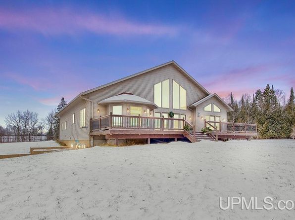W1677 Orchard Ln, Wilson, MI 49896