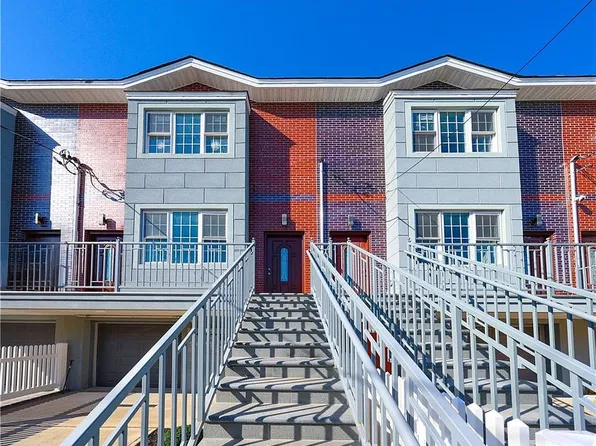 160 Bay 53rd St, Brooklyn, NY 11214