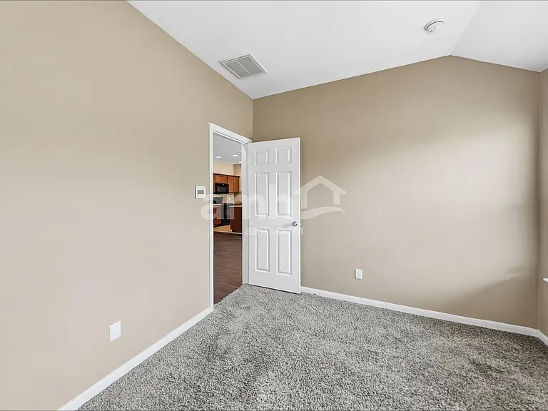 135 Voyager Cv — Photo 9
