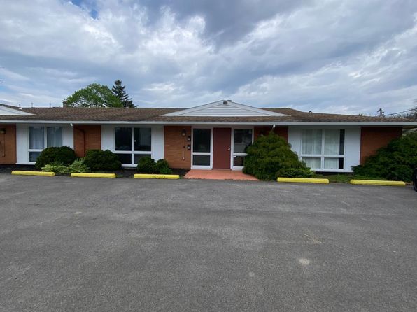 245 S Main St #4