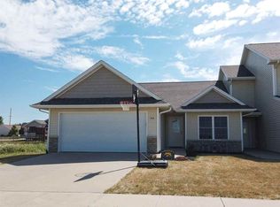 718 W 3rd St, Kalona, IA 52247