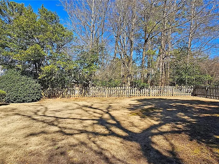 1131 Milmar Dr NW — Photo 30