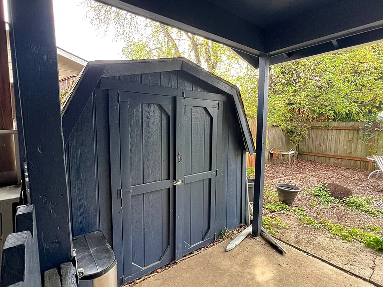 21541 SW Sherwood Blvd — Photo 13