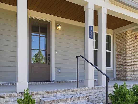 2nd image of 140 Nearwater Pl