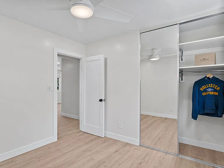 Ocean Beach Living | Modern 2Bd/2Ba | Laundry in-unit — Photo 40