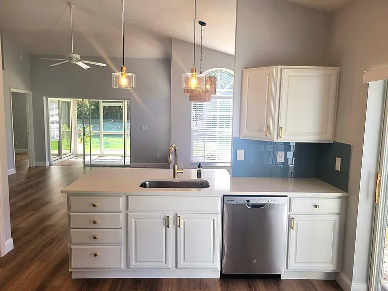 20907 Country Barn Dr — Photo 8