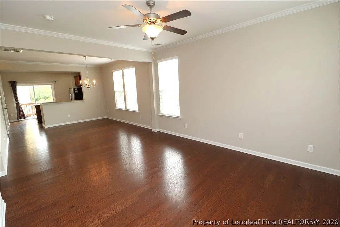 3 bed, 3.5 bath, 1791 sqft, $1,895 — Photo 4