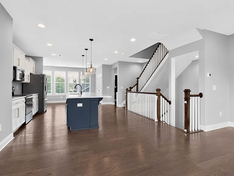 1105 Towns Hill Way — Photo 10