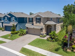 19360 Roseate Dr, Lutz, FL 33558