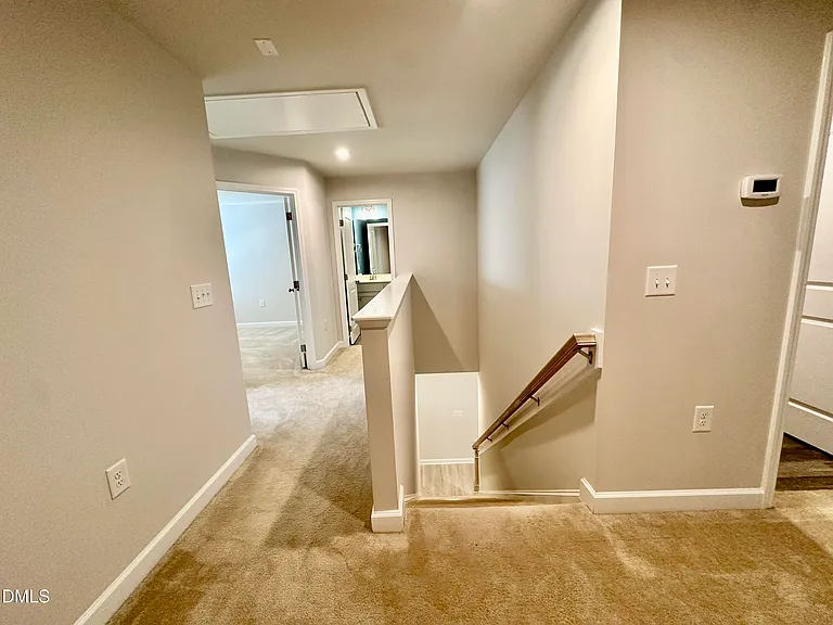 124 Orvis Dr — Photo 13