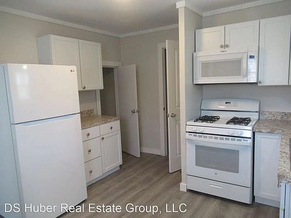 3rd image of 608 Brook St