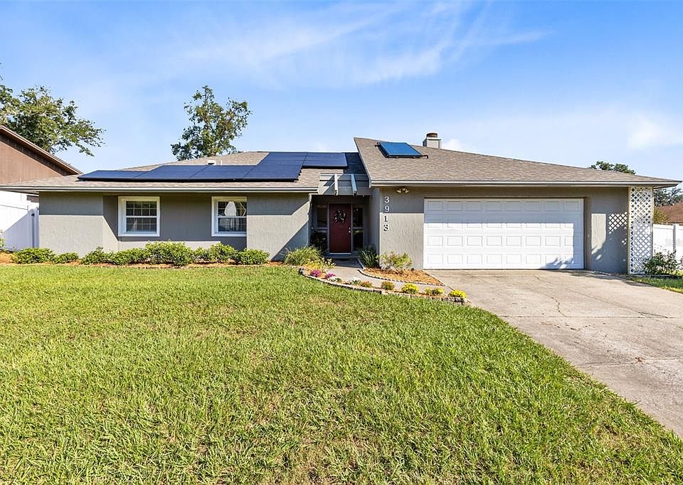 1st image of 3913 Foothills Dr